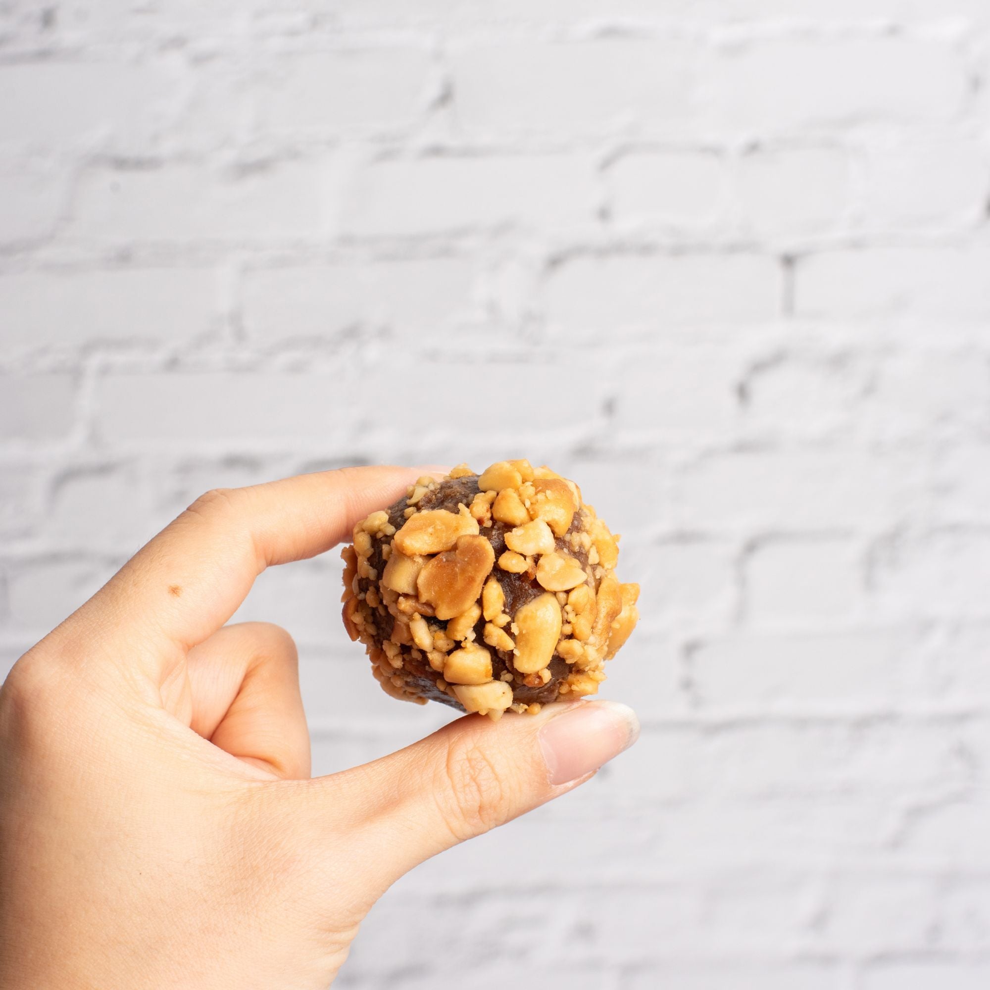 Peanut Butter Cinnamon Roll Energy Ball